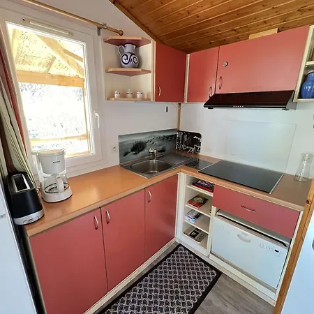 Dağ evi Charmant Chalet 3 Pieces Avec Piscine, Parking, A Mont Saint Loup. - Fr-1-702-63 Agde